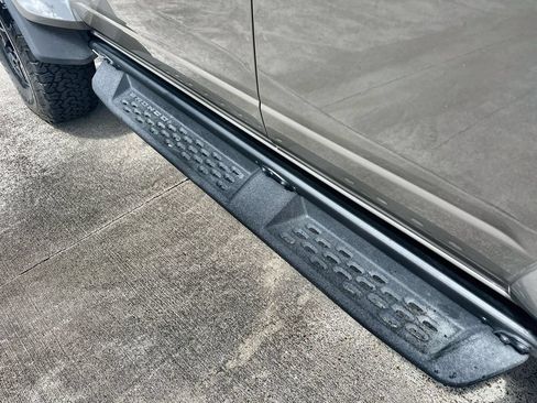 Used 2025 Ford Bronco Raptor AWD/4WD image 13