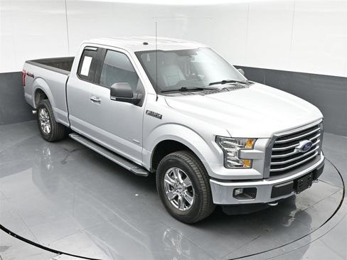 Used 2016 Ford F150 XLT w/ Equipment Group 302A Luxury image 22