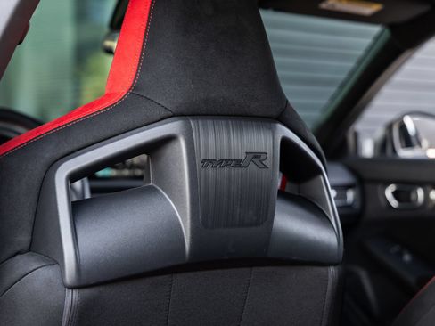 Used 2023 Honda Civic Type R image 30