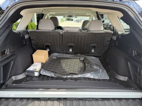 Used 2022 Subaru Outback Premium AWD/4WD image 12