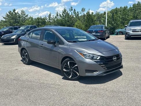 Certified 2023 Nissan Versa SR w/ Trunk Package FWD image 3