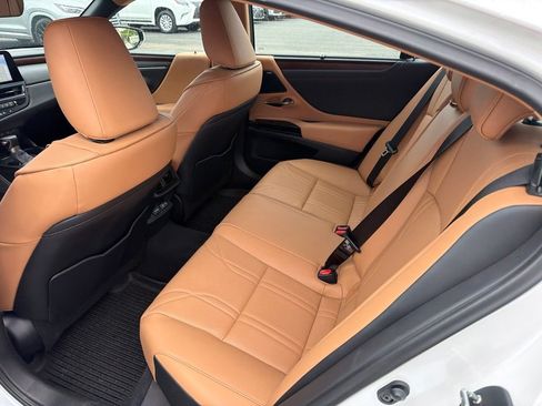 Certified 2025 Lexus ES 350 Ultra Luxury w/ Accessory Package (Z2) FWD image 41