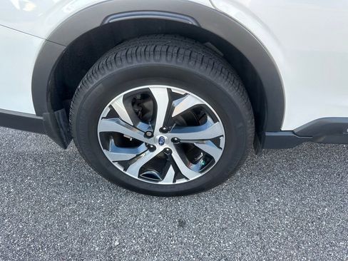 Used 2021 Subaru Outback Limited w/ Popular Package #2 image 5