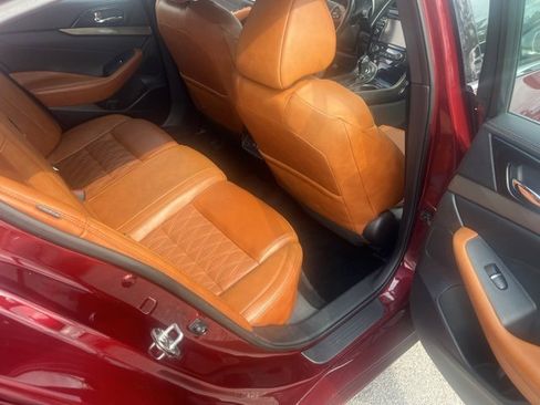 Used 2019 Nissan Maxima Platinum w/ Reserve Package image 30