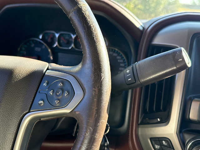 Used 2015 Chevrolet Silverado 2500 High Country w/ Duramax Plus Package AWD/4WD image 27