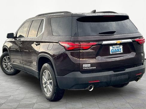 Used 2023 Chevrolet Traverse LT image 4