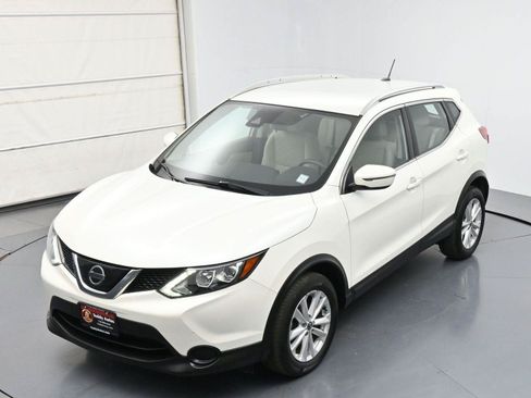 Used 2019 Nissan Rogue Sport SV AWD/4WD image 34