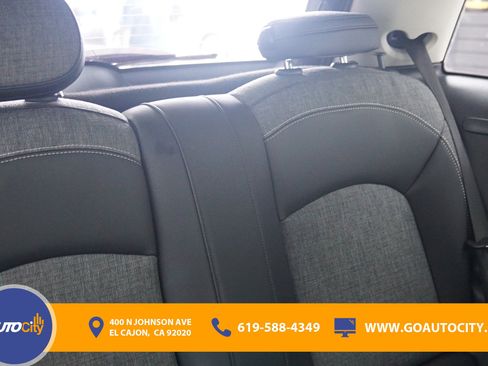 Used 2022 MINI Cooper SE image 15