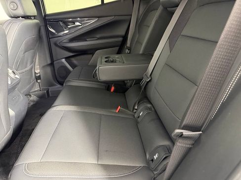 Used 2024 Chevrolet Blazer EV LT AWD/4WD image 27