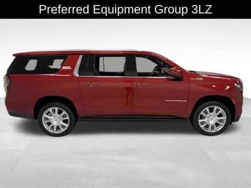 Certified 2024 Chevrolet Suburban High Country w/ Premium Package 2 AWD/4WD image 5
