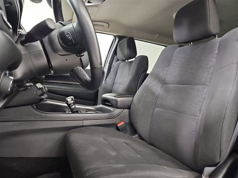 Used 2021 Dodge Durango SXT image 16