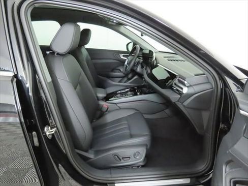 Used 2025 Audi A5 2.0T Premium image 21