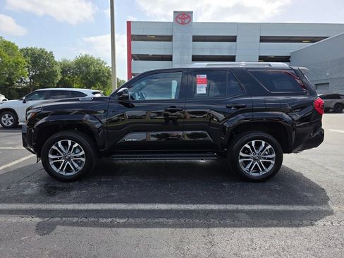 New 2026 Toyota 4Runner Limited AWD/4WD image 8