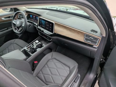 Used 2026 Volkswagen Atlas SE AWD/4WD image 29