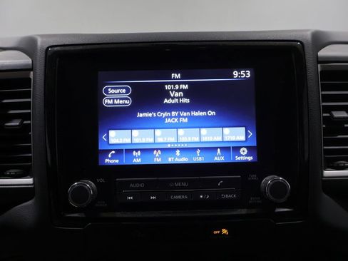 Used 2024 Nissan Frontier SV AWD/4WD image 23