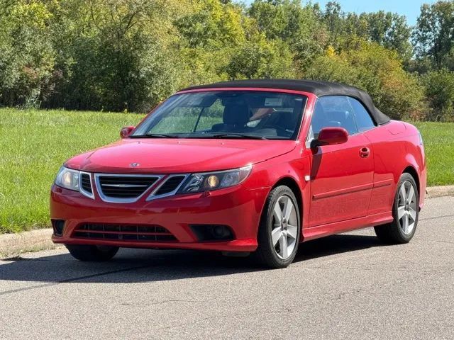 Used 2011 Saab 9-3 Aero FWD image 7
