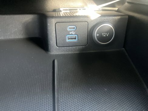 Certified 2021 Ford Escape SEL AWD/4WD image 30