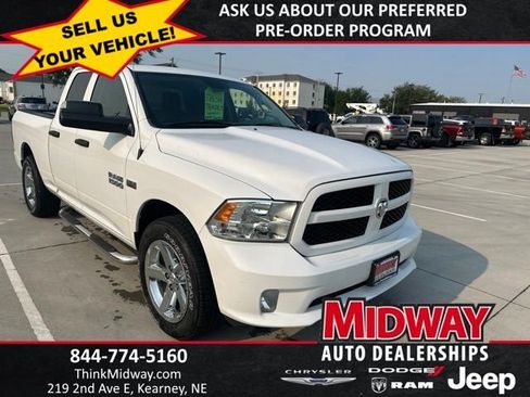Used 2015 RAM 1500 Express RWD image 1