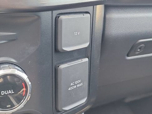 Used 2024 Ford F350 Lariat w/ Lariat Ultimate Package AWD/4WD image 29