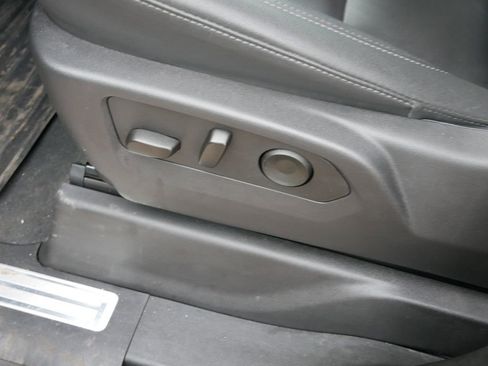Used 2025 Chevrolet Silverado 1500 RST w/ Convenience Package II AWD/4WD image 23