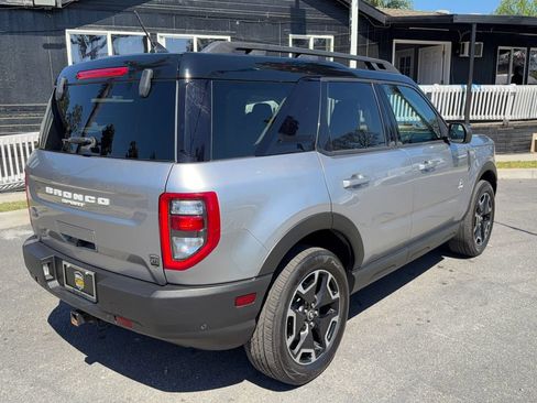 Used 2022 Ford Bronco Sport Outer Banks w/ Tech Package AWD/4WD image 8