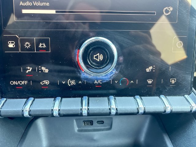 Used 2026 GMC Terrain Elevation FWD image 19