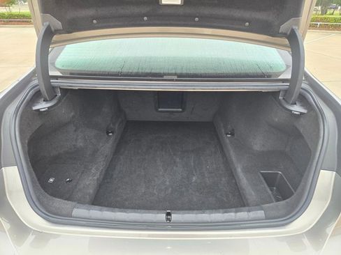 Used 2024 BMW 740i RWD image 6