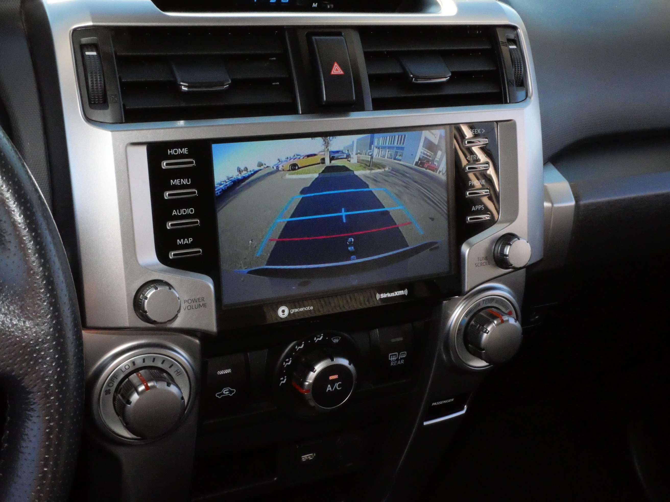 Used 2023 Toyota 4Runner SR5 AWD/4WD image 29