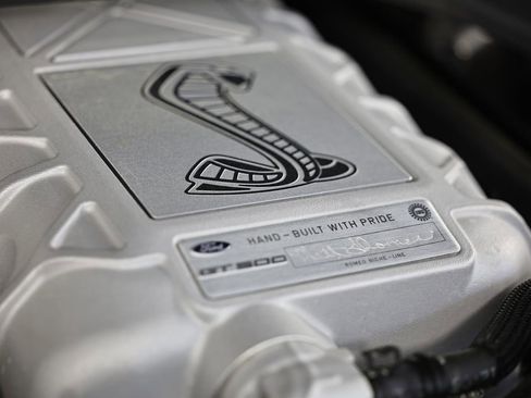 Used 2021 Ford Mustang Shelby GT500 w/ Technology Package RWD image 31