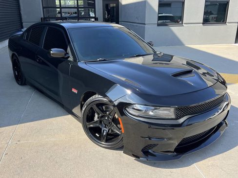 Used 2020 Dodge Charger Scat Pack w/ Plus Group image 6