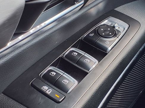 Used 2025 Kia Telluride SX X-Line image 19