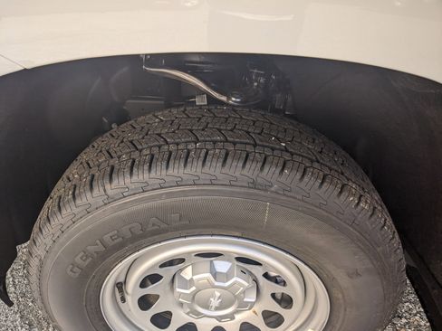 New 2026 Chevrolet Silverado 1500 W/T w/ WT Value Package image 12