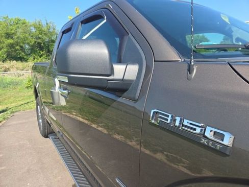 Used 2015 Ford F150 XLT w/ Equipment Group 301A Mid AWD/4WD image 5