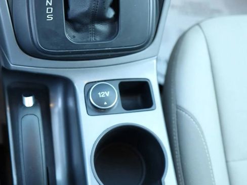 Used 2016 Ford Escape SE image 27