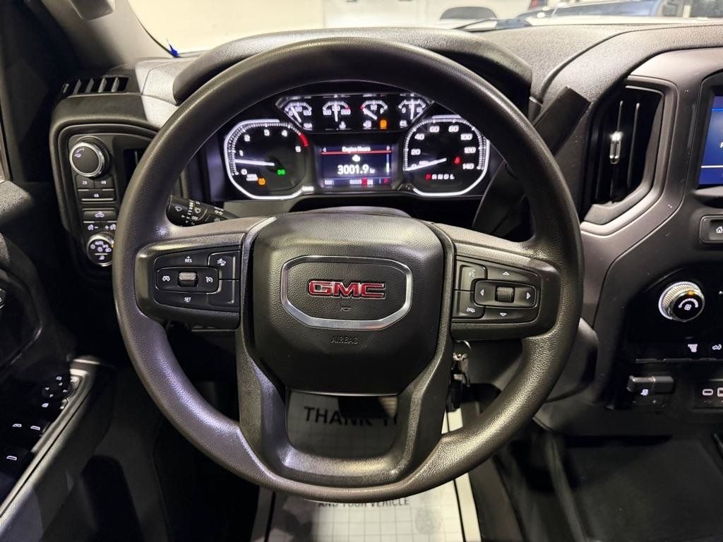 Used 2023 GMC Sierra 3500 Pro w/ Gooseneck/5TH Wheel Package AWD/4WD image 21