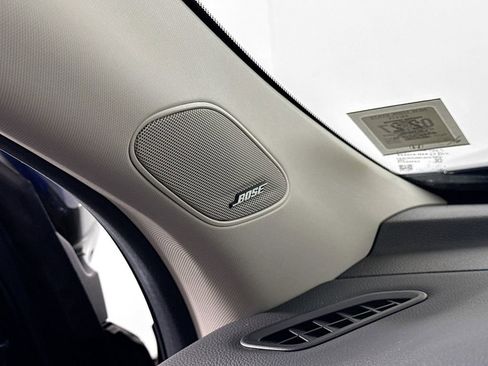 Certified 2025 Honda Pilot Elite image 18