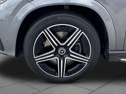 Used 2024 Mercedes-Benz GLE 350 4MATIC image 11