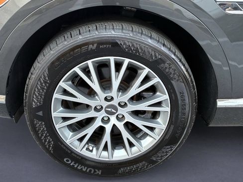 Used 2024 Genesis GV80 2.5T AWD/4WD image 9
