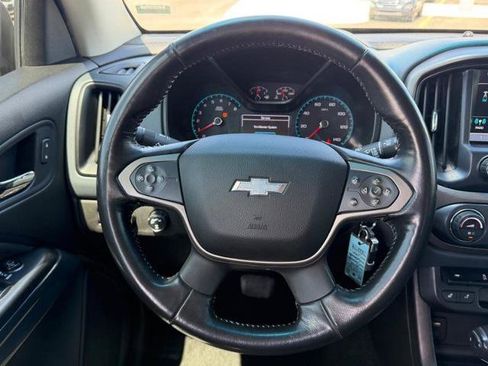 Used 2018 Chevrolet Colorado Z71 w/ Centennial Edition AWD/4WD image 11