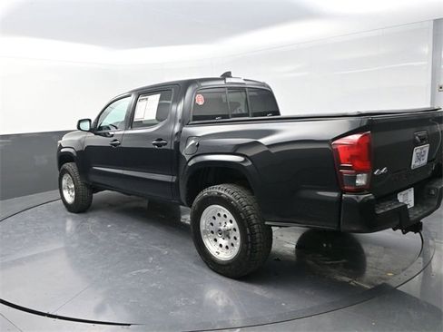 Used 2020 Toyota Tacoma 4x4 Double Cab image 5