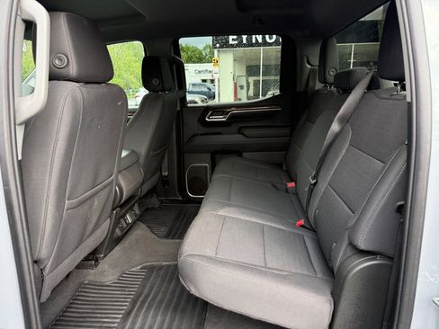 Used 2024 Chevrolet Silverado 1500 LT AWD/4WD image 16