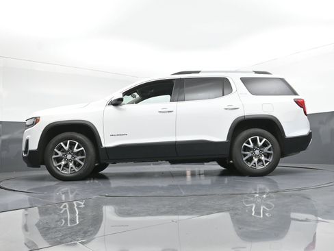 Used 2023 GMC Acadia SLE w/ Driver Convenience Package image 23