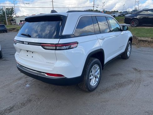 New 2025 Jeep Grand Cherokee Laredo X image 7