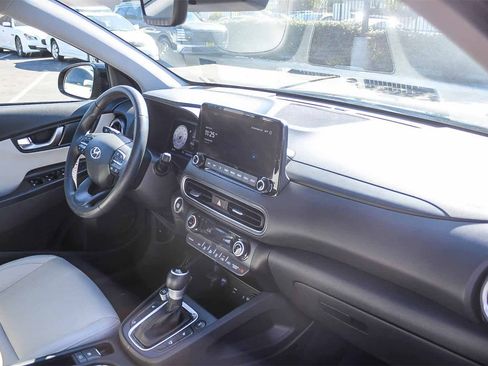 Certified 2023 Hyundai Kona Limited image 22