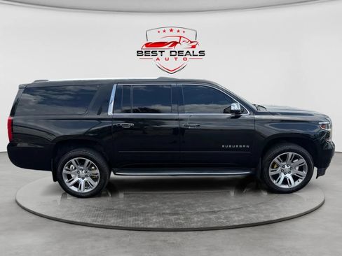 Used 2018 Chevrolet Suburban Premier RWD image 9