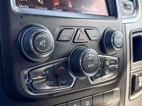 Used 2022 RAM 1500 Classic SLT w/ Electronics Group image 25