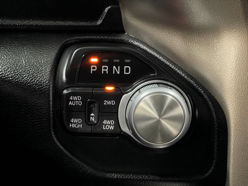 Used 2020 RAM 1500 Laramie AWD/4WD image 28