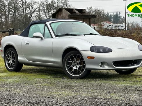Used 2004 MAZDA MX-5 Miata w/ Leather Azure Blue Pkg image 1