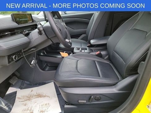 Used 2025 Ford Mustang Mach-E Premium AWD/4WD image 6
