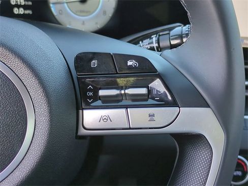 Used 2024 Hyundai Elantra SEL w/ Convenience Package image 24